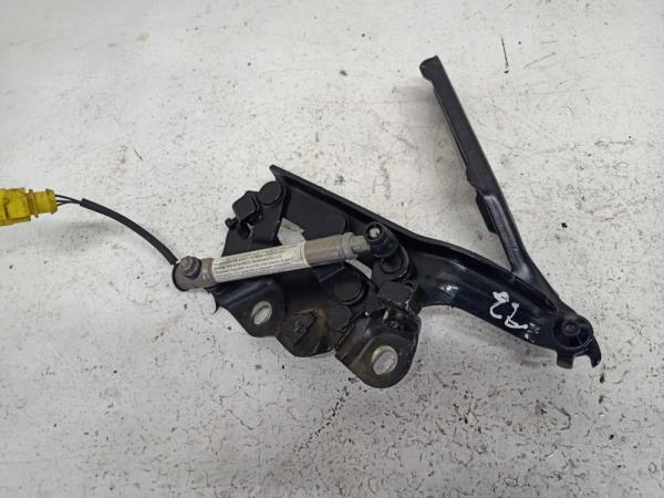 CHARNIERE DE CAPOT DROIT AUDI A3 8V 09/2012-2020 - Vue 1